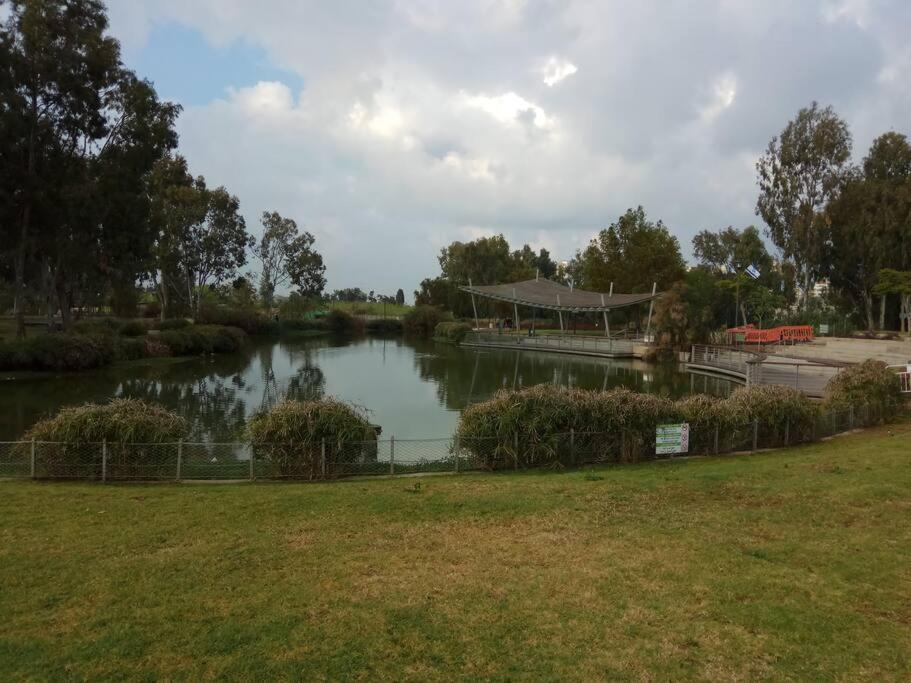 Studio In Herzliya, Near Idc & Park Exteriér fotografie