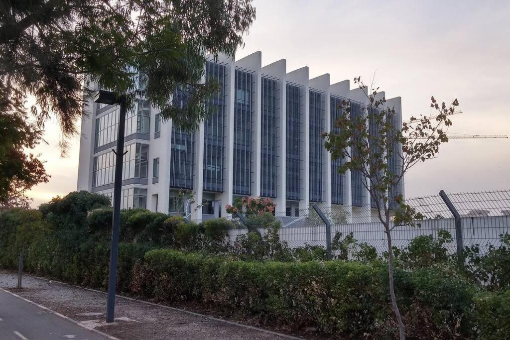 Studio In Herzliya, Near Idc & Park Exteriér fotografie